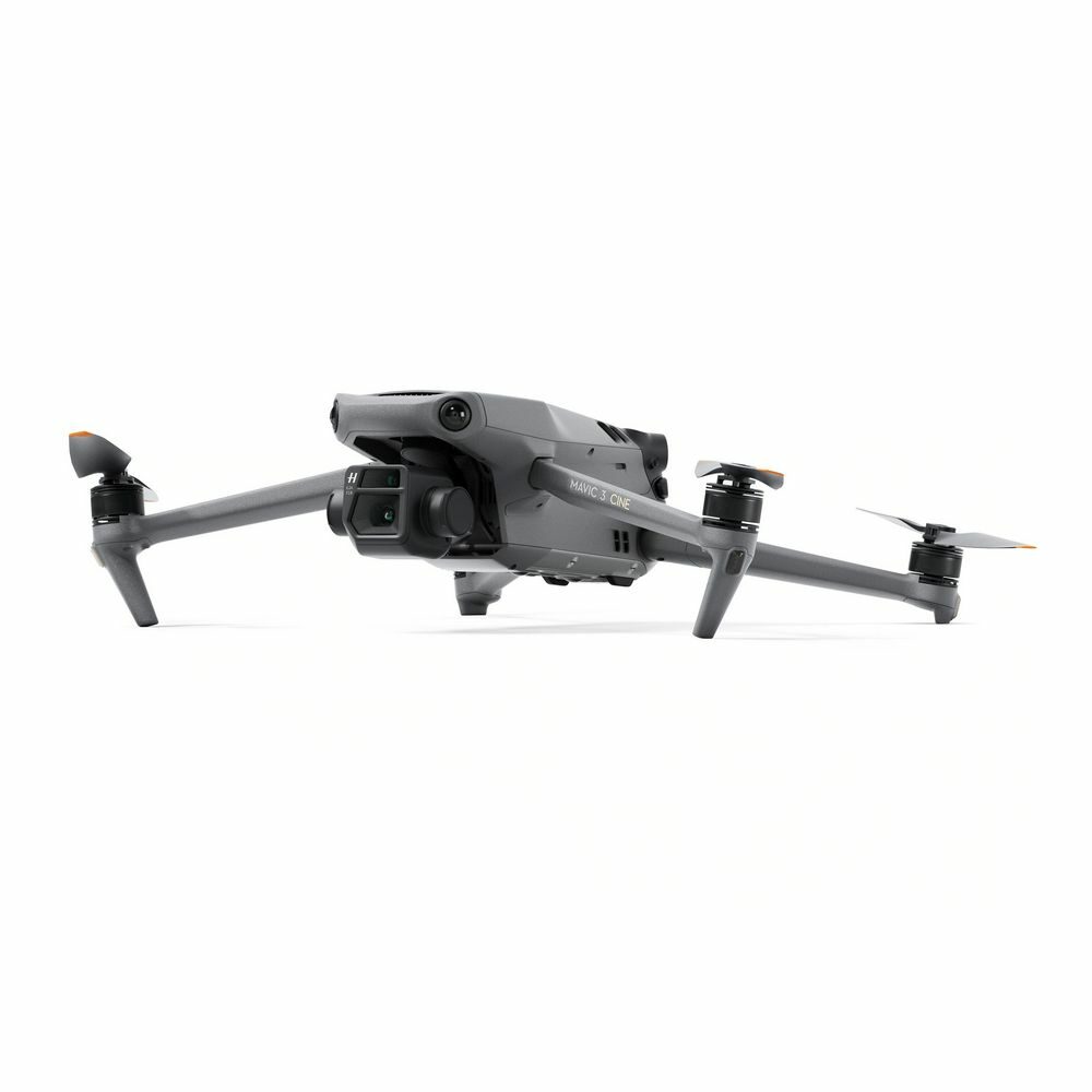 Mavic 3 cine solo drone - mavic 3 cine solo aircraft -mavic 3 cine solo velivolo