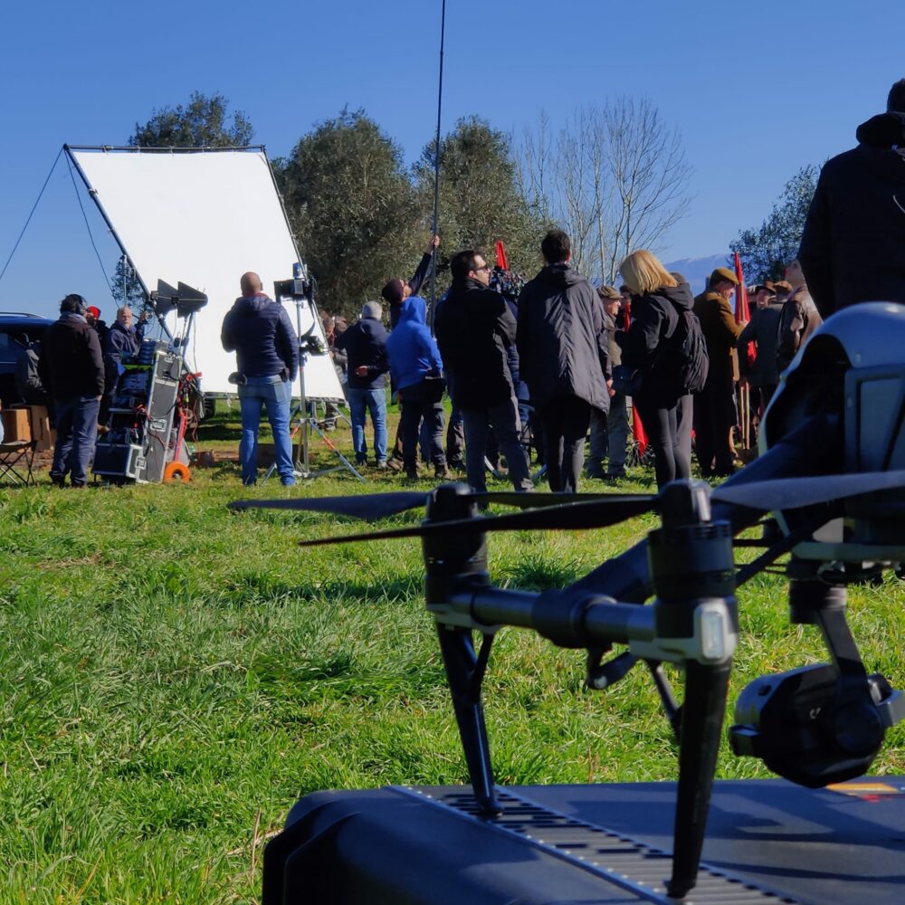 Riprese drone Fiction - Noleggio Drone Set Cinematografico - Inchiostro contro Piombo - Fly to Discover - Roma